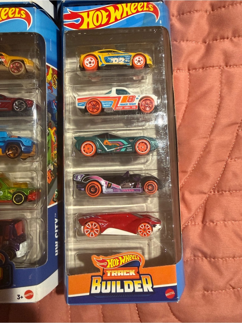 4-Packs of brand new hot wheels matchbox cars - Picture 4 of 5